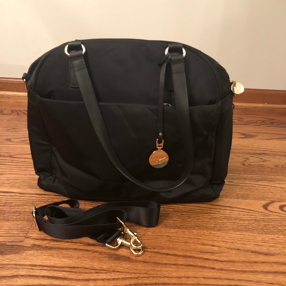 Lo & Sons O.M.G Overnight Bag